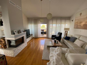 Spacious and modern apartment with big terrasse